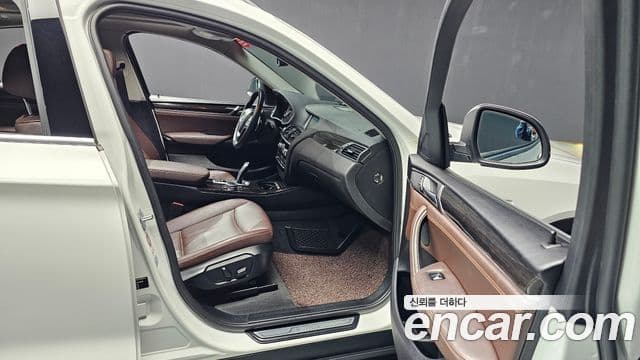 BMW X4 (F26), 2015 10