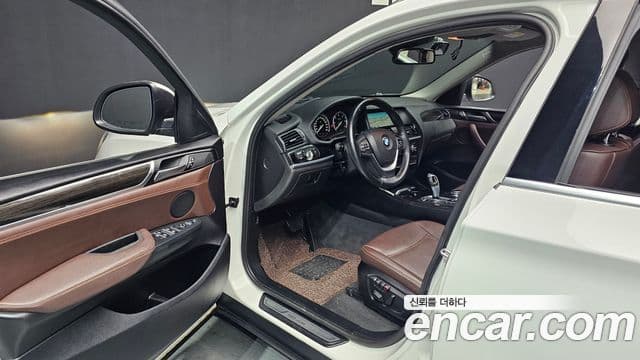 BMW X4 (F26), 2015 11