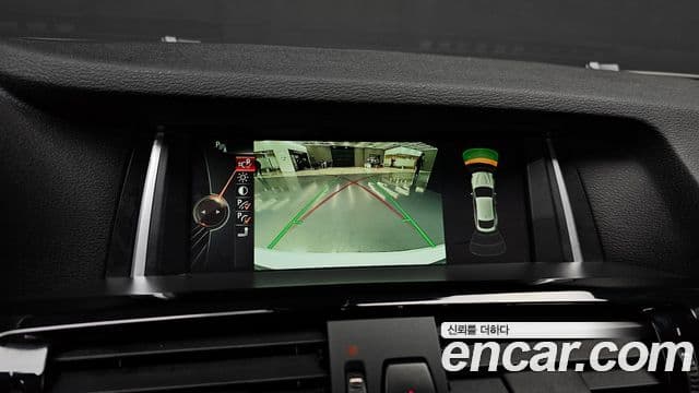 BMW X4 (F26), 2015 15