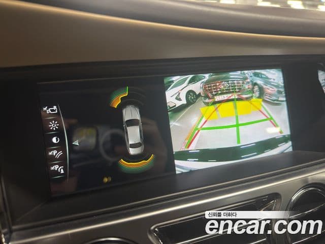 Rolls-Royce 고스트 6.6 EWB V12, 2018 15