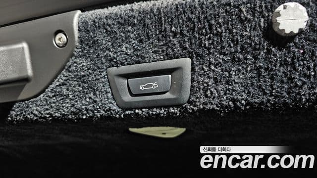 Rolls-Royce 고스트 6.6 EWB V12, 2018 20