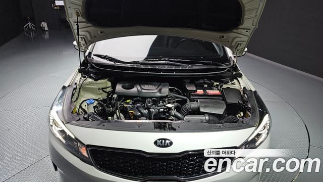 Kia The / новый New K3 Style, 2017 6