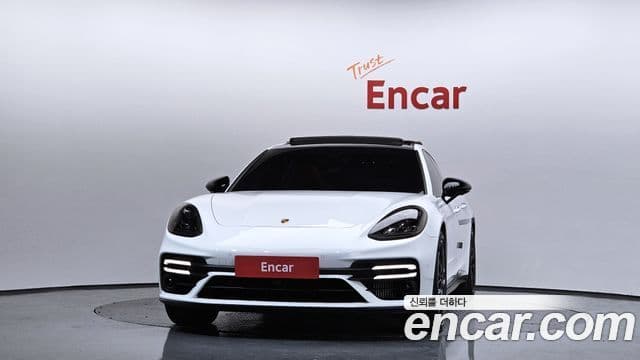 Porsche Panamera (971), 2023 3