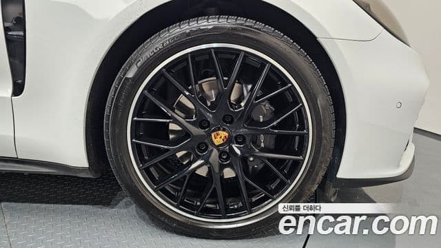 Porsche Panamera (971), 2023 все фото