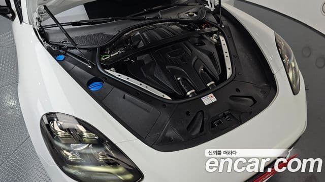 Porsche Panamera (971), 2023 6