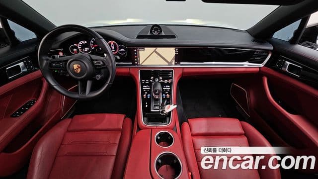 Porsche Panamera (971), 2023 7