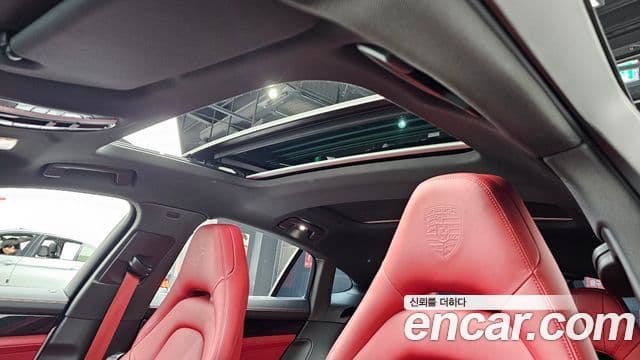 Porsche Panamera (971), 2023 19