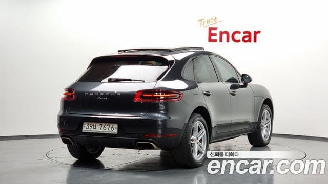 Porsche Macan 95B, 2017 2