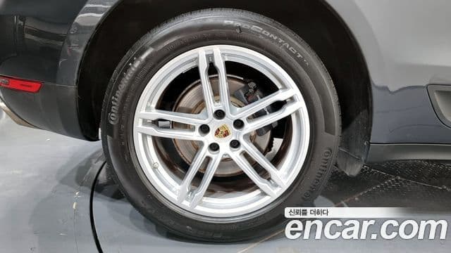 Porsche Macan 95B, 2017 все фото