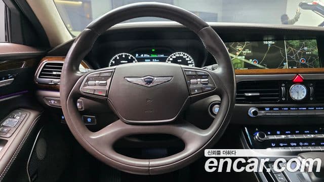 Genesis EQ900 Prestige, 2016 13