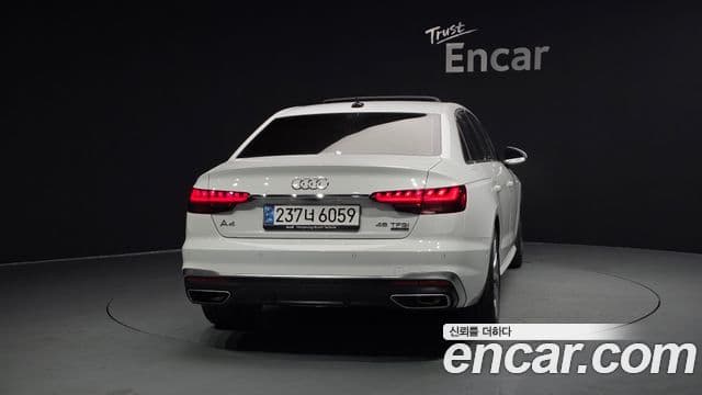 Audi A4 (B9) Premium, 2023 4