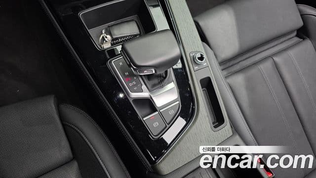 Audi A4 (B9) Premium, 2023 9