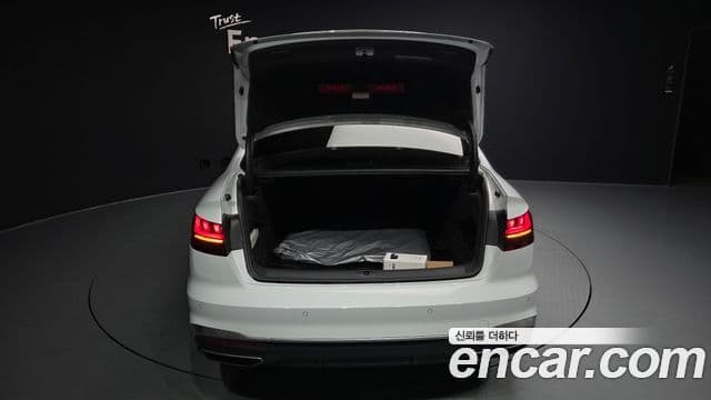 Audi A4 (B9) Premium, 2023 20