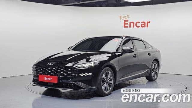 Kia K8 гибрид Signature, 2022 1