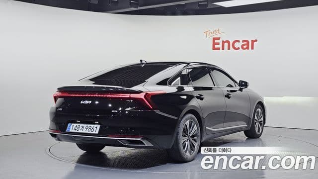 Kia K8 гибрид Signature, 2022 2