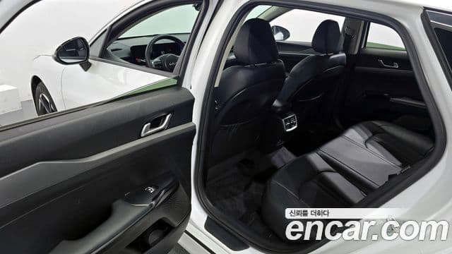 Kia The / новый New K5 3세대 Prestige, 2024 11