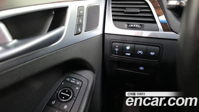 Hyundai Genesis DH Premium, 2016 18