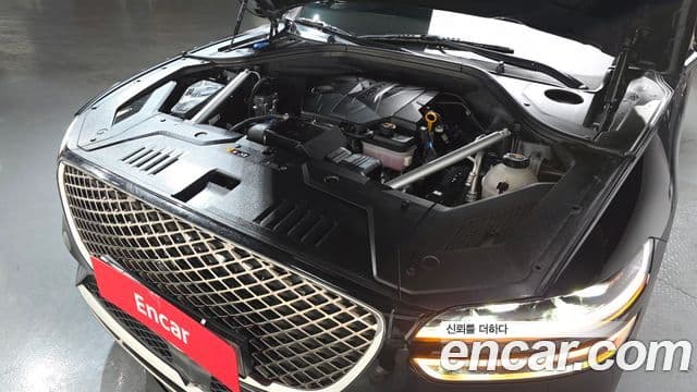 Genesis GV70, 2021 6