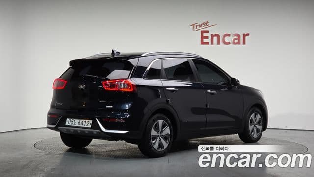 Kia Niro Noblesse, 2018 2