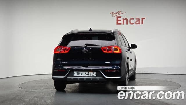 Kia Niro Noblesse, 2018 4
