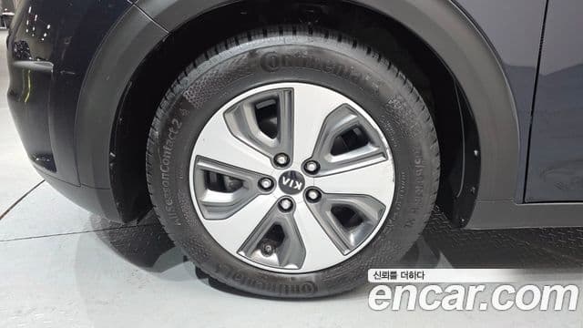 Kia Niro Noblesse, 2018 все фото