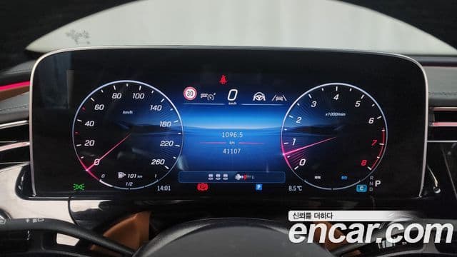 Mercedes-Benz E-класс W214 AMG Line, 2024 8