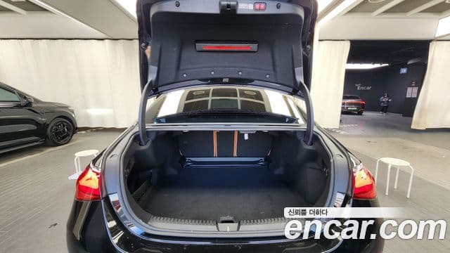 Mercedes-Benz E-класс W214 AMG Line, 2024 20