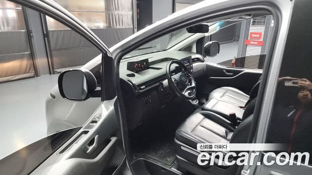 Hyundai Staria Modern, 2022 10