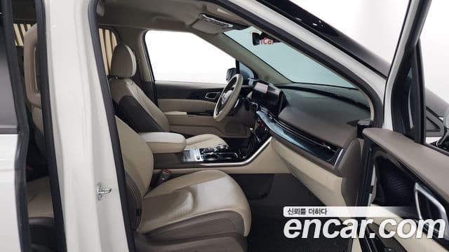 Kia Carnival 4세대 Signature, 2021 11