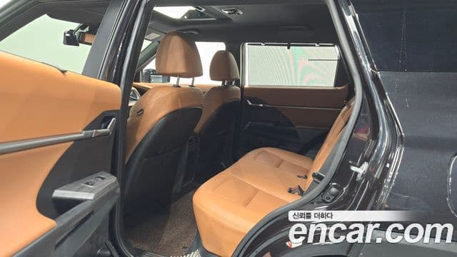 KG모빌리티(SsangYong) Torres T7, 2023 12