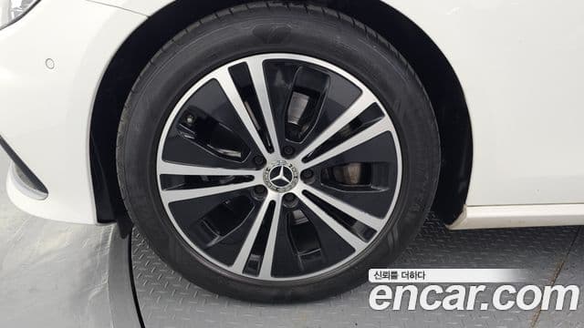 Mercedes-Benz E-класс W213 Avantgarde, 2022 все фото