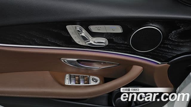 Mercedes-Benz E-класс W213 Avantgarde, 2022 18