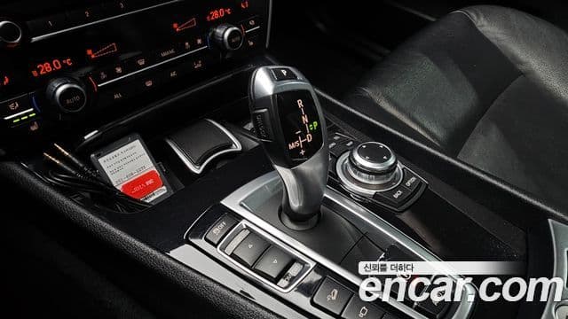 BMW 5시리즈 GT (F07) GT 30d xDrive, 2013 9