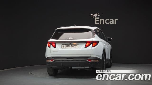 Hyundai Tucson (NX4) Premium, 2022 4