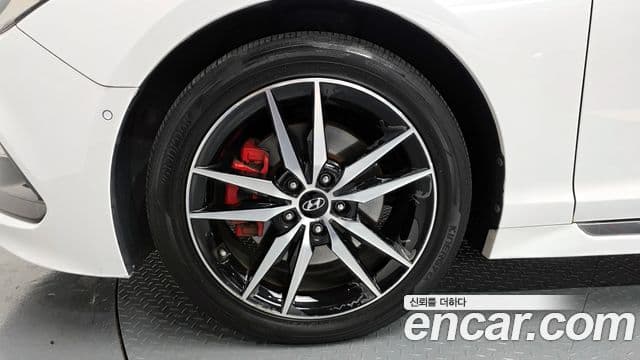 Hyundai LF Sonata Exclusive, 2015 все фото