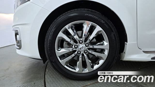 Kia All New Carnival Prestige, 2016 все фото