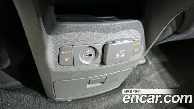 Kia All New Carnival Prestige, 2016 19