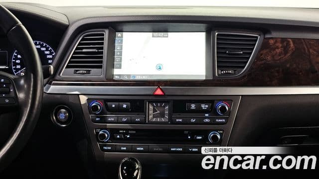 Hyundai Genesis DH G330 Premium AWD, 2015 16