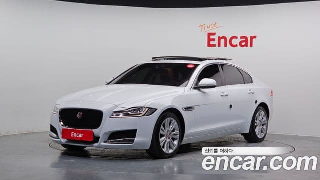 Jaguar XF (X260) 20d Portfolio AWD, 2017 1