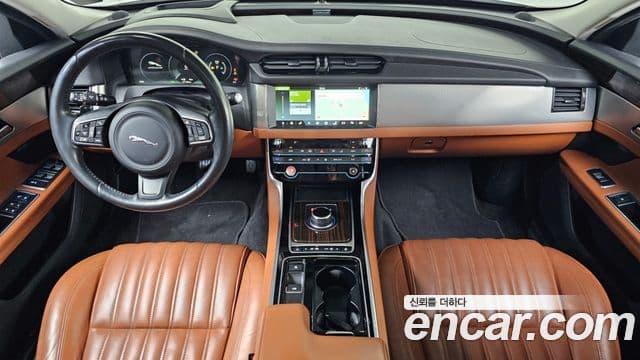 Jaguar XF (X260) 20d Portfolio AWD, 2017 7