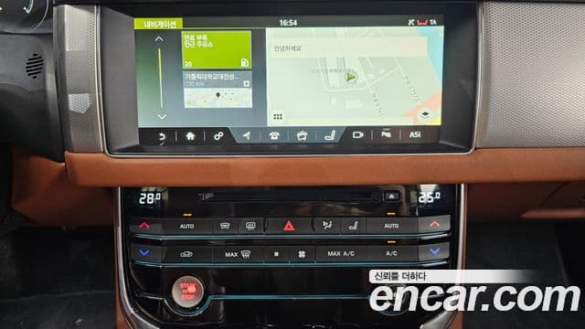 Jaguar XF (X260) 20d Portfolio AWD, 2017 15