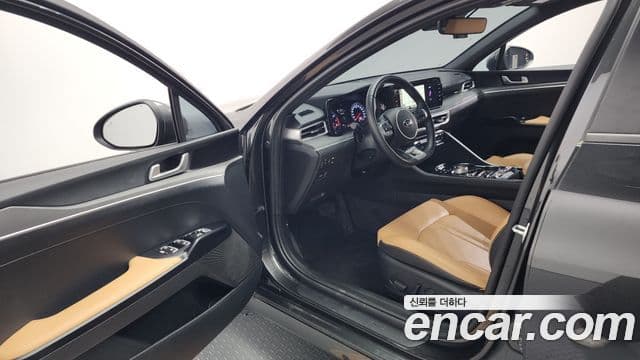 Kia K5 3세대 Prestige, 2021 10