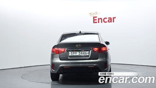 Kia Forte Black Special, 2009 4