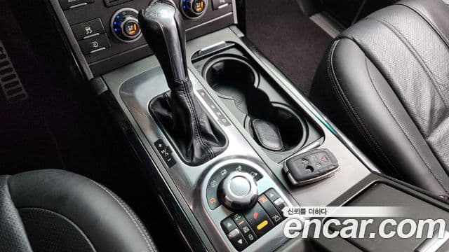 Land Rover Range Rover V8 5.0 Supercharged, 2010 9