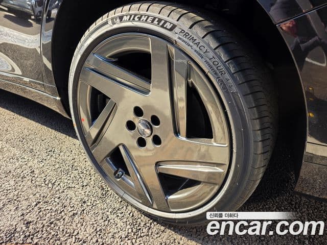 Genesis G90 (RS4) чёрный, 2026 все фото