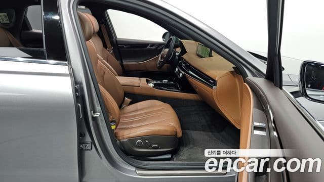 Genesis G80 (RG3) бензин 2.5 турбо AWD, 2023 11