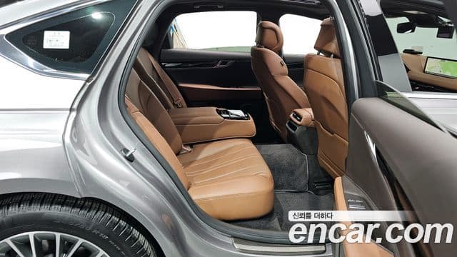 Genesis G80 (RG3) бензин 2.5 турбо AWD, 2023 12