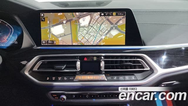 BMW X7 (G07) xDrive 30d M Sport 6인승, 2020 14