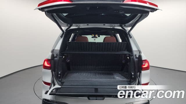 BMW X7 (G07) xDrive 30d M Sport 6인승, 2020 20