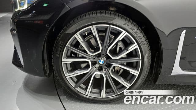 BMW 7시리즈 (G11) 740i M Sport, 2022 все фото